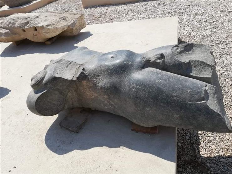 "لا يسبب ضرر".. الأثار تكشف سبب استخدام "الشنيور" في ترميم التماثيل
