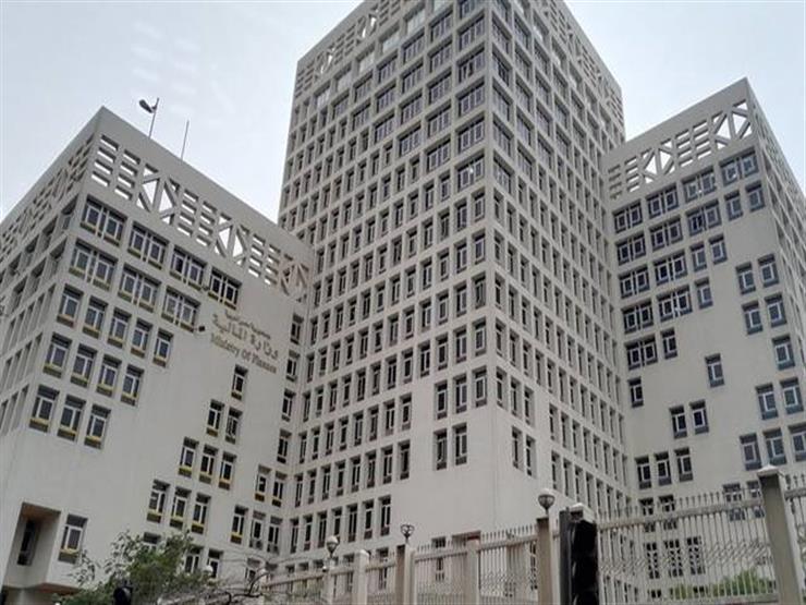 الحكومة تستهدف جمع 8 مليارات جنيه من برنامج الطروحات الحكومية في 2019-2020 الحكومة تستهدف جمع 8 مليارات جنيه من برنامج الطروحات الحكومية في 2019-2020