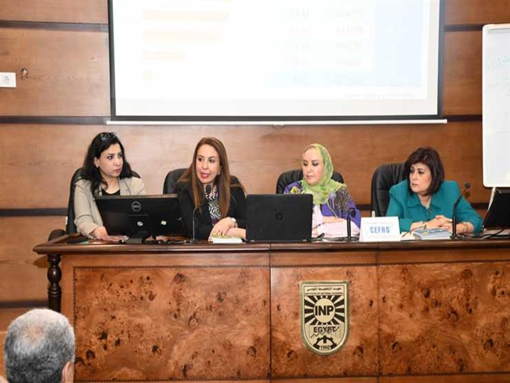 وزارة التخطيط تنهي سلسلة الندوات التثقيفية الاقتصادية للموظفين وزارة التخطيط تنهي سلسلة الندوات التثقيفية الاقتصادية للموظفين