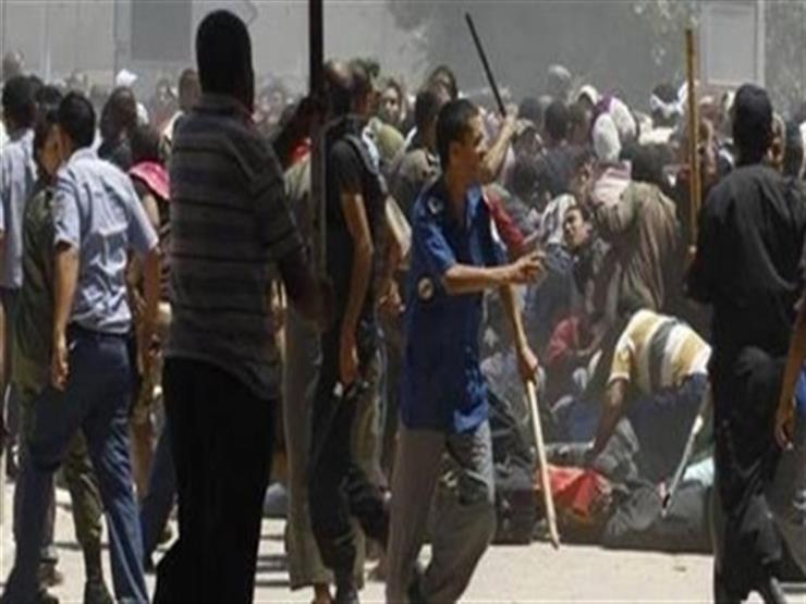 قتيل ومصابين في معركة بالأسلحة البيضاء بسبب خلافات الجيرة في الدقهلية قتيل ومصابين في معركة بالأسلحة البيضاء بسبب خلافات الجيرة في الدقهلية