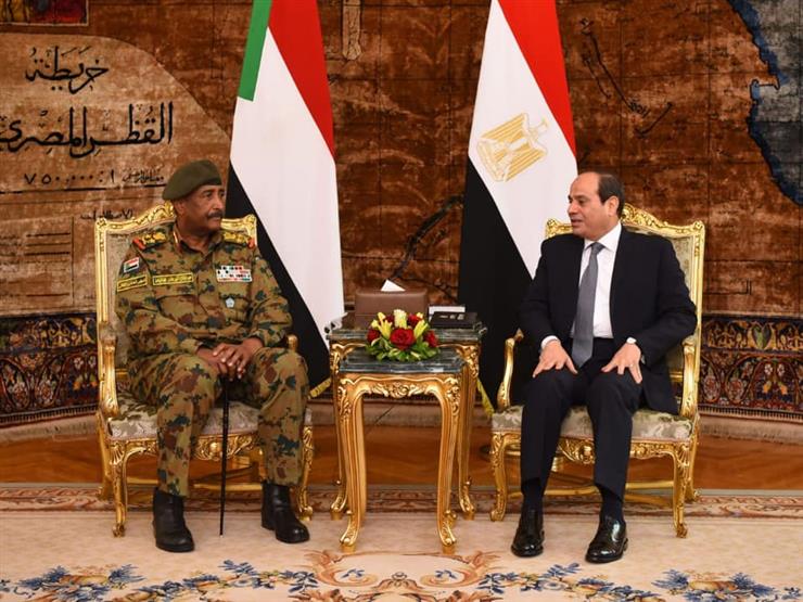 ما دلالات زيارة رئيس المجلس العسكري السوداني إلى القاهرة؟ ما دلالات زيارة رئيس المجلس العسكري السوداني إلى القاهرة؟