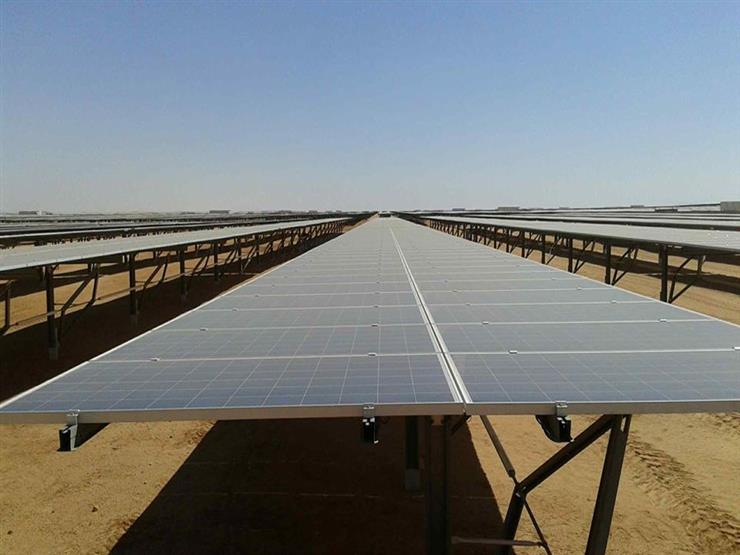 رئيس "الطاقة المتجددة": إنتاج مجمع بنبان للطاقة الشمسية يعادل 75% من طاقة السد  
