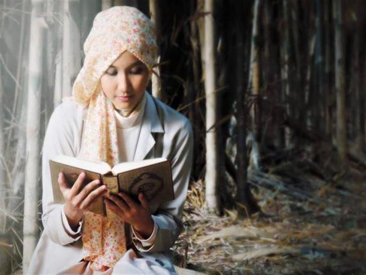 هل صوت المرأة عورة في القرآن