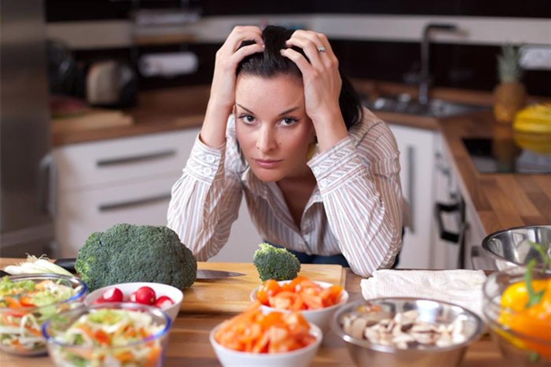 10 أطعمة تساعدك في محاربة مشاعر القلق والتوتر