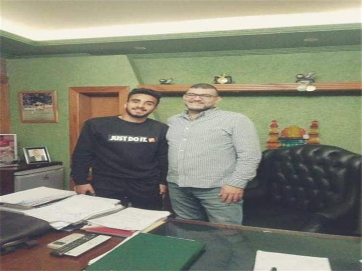 هداف النصر يكشف لمصراوي كواليس توقيعه للأهلي وتفاصيل عقده الجديد هداف النصر يكشف لمصراوي كواليس توقيعه للأهلي وتفاصيل عقده الجديد