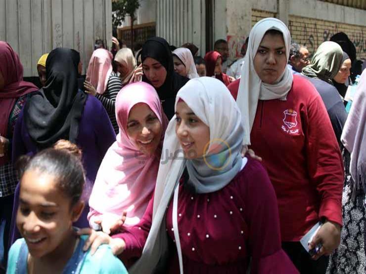 طارق شوقى للأهالي: لا تأتوا مع أبنائكم الامتحانات حتى لا يحدث تكدس