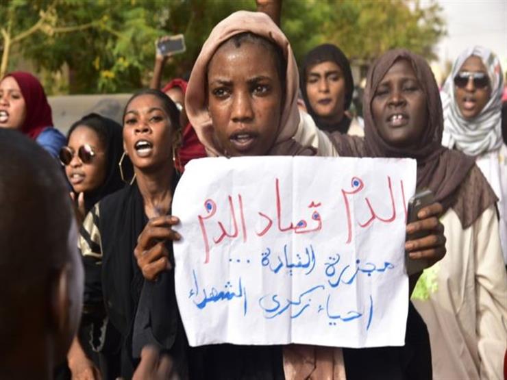 أزمة السودان: الآلاف يحيون ذكرى الأربعين لفض اعتصام مقر القيادة العامة أزمة السودان: الآلاف يحيون ذكرى الأربعين لفض اعتصام مقر القيادة العامة