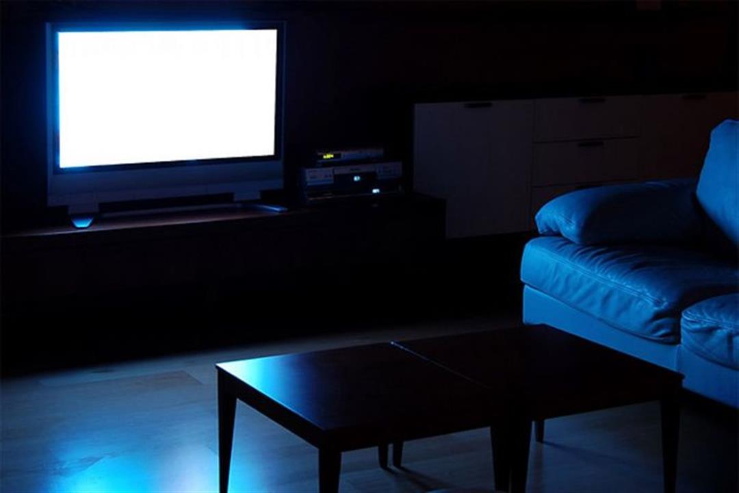 TV_ROOM_DARK1
