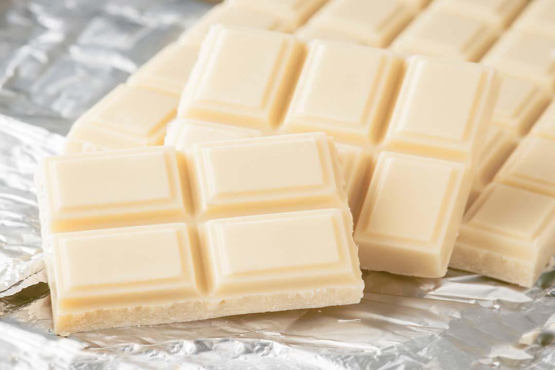 مفيدة لمرضى السكري.. 8 فوائد تقدمها الشيكولاتة البيضاء لصحتك