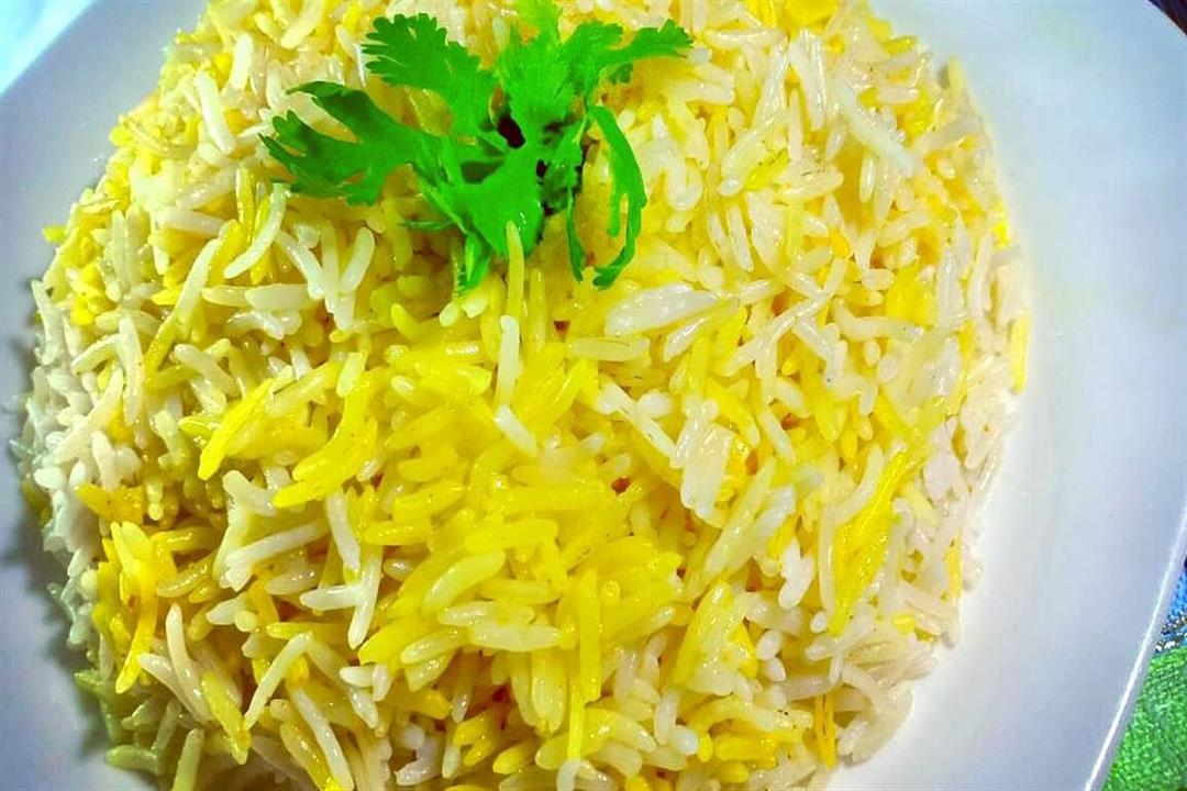 الأرز مع الكركم