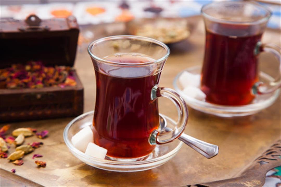 باحثون يكشفون مدى تأثير شرب الشاي على صحة العقل | الكونسلتو