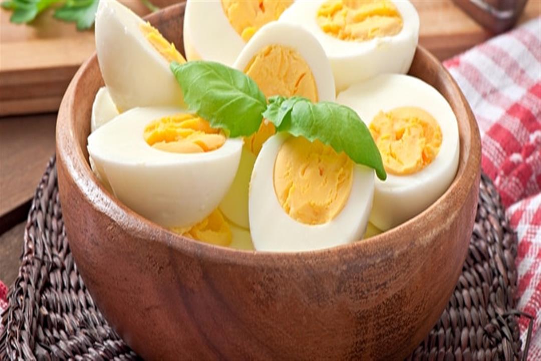 لا يرفع الكوليسترول.. دراسة تكشف تأثير البيض على مرضى القلب والسكري