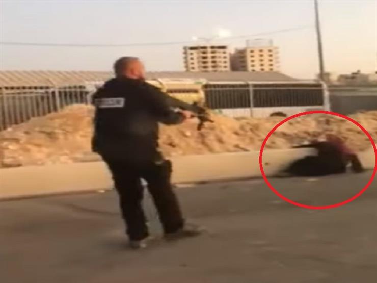 شاهد.. لحظة إطلاق النار على سيدة فلسطينية شمالي القدس 