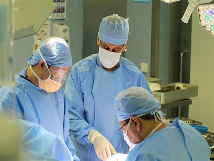 بعد انفجار الرحم وفشل التنفس.. أطباء ينقذون سيدة حامل من الموت في كفر الشيخ بعد انفجار الرحم وفشل التنفس.. أطباء ينقذون سيدة حامل من الموت في كفر الشيخ