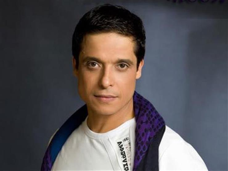 عامر منيبعامر منيب                                                                                                                                                                                      