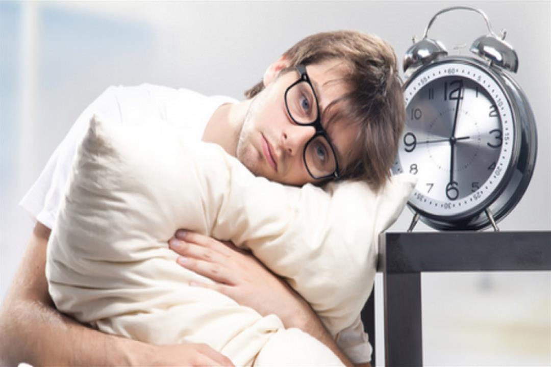 دراسة تحذر: قلة النوم تسبب السمنة والسكري