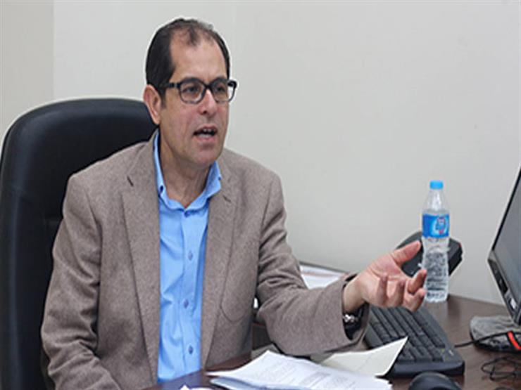الدكتور يوسف عامر