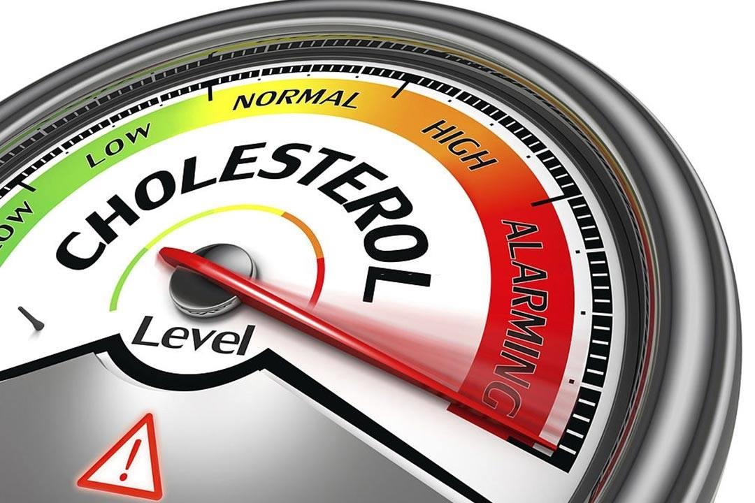  7 عادات خاطئة تسبب ارتفاع الكوليسترول الضار في الدم.. تجنبوها