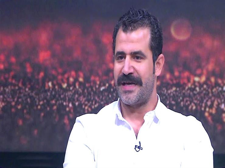 محمود حافظ: تكريم الرئيس السيسي أبطال "الاختيار" وسام على صدري