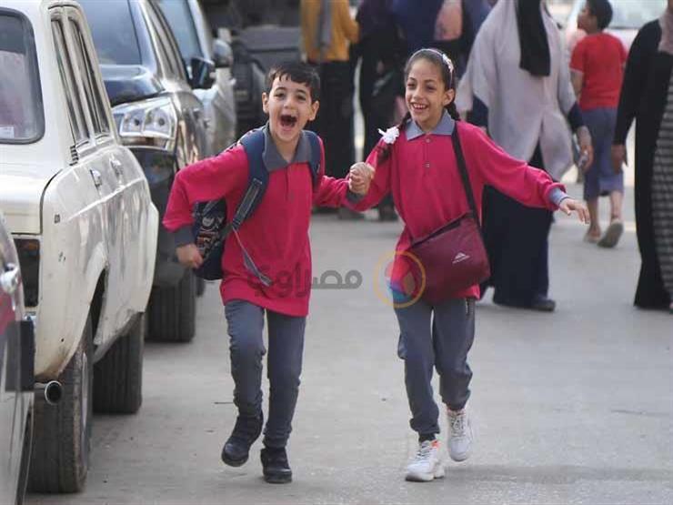 "الدراسة بدأت".. انطلاق العام الدراسي الجديد في 60 ألف مدرسة لـ23 مليون طالب وطالبة "الدراسة بدأت".. انطلاق العام الدراسي الجديد في 60 ألف مدرسة لـ23 مليون طالب وطالبة