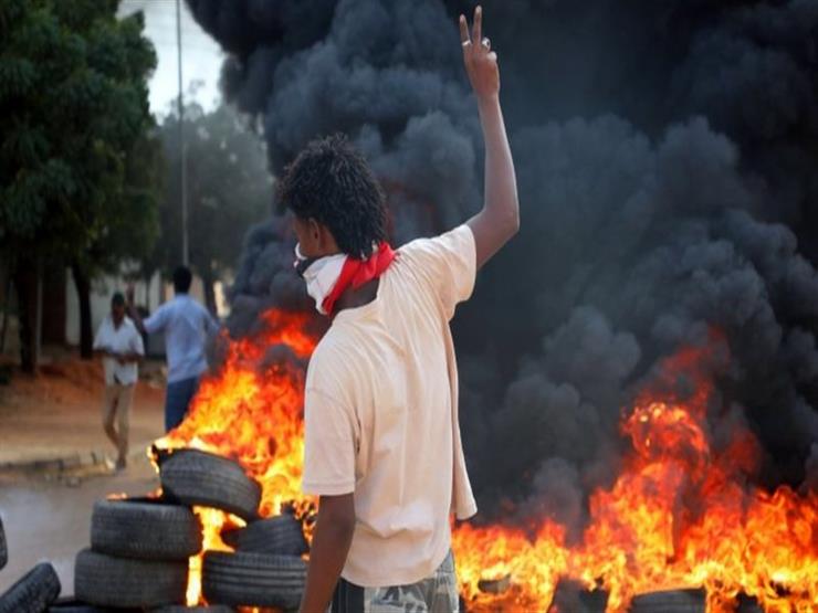 السودان: "مقتل شخص وإصابة آخرين" في اشتباكات بين الشرطة ومحتجين السودان: "مقتل شخص وإصابة آخرين" في اشتباكات بين الشرطة ومحتجين