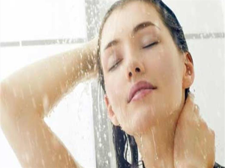 أخطاء ترتكبها الفتاة دون قصد عند الاستحمام