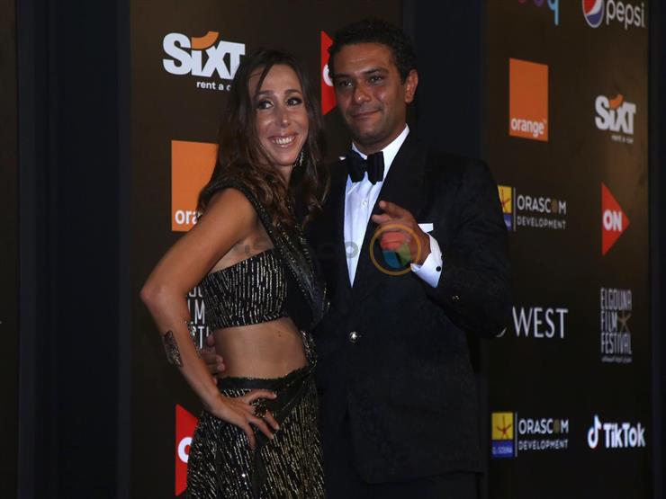 آسر ياسين وزوجته في حفل ختام مهرجان الجونة السينمائي الدولي 