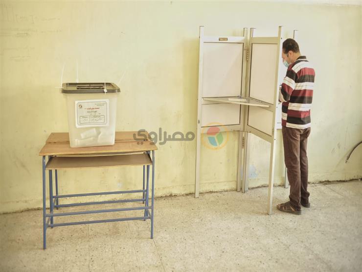 لجان الاقتراع بالدقي تستقبل المواطنين في اليوم الثاني لانتخابات مجلس النواب - فيديو لجان الاقتراع بالدقي تستقبل المواطنين في اليوم الثاني لانتخابات مجلس النواب - فيديو