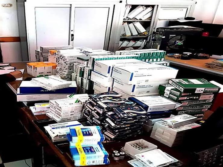 ضبط أدوية مجهولة المصدر خلال حملة على صيدليات دمياط ضبط أدوية مجهولة المصدر خلال حملة على صيدليات دمياط