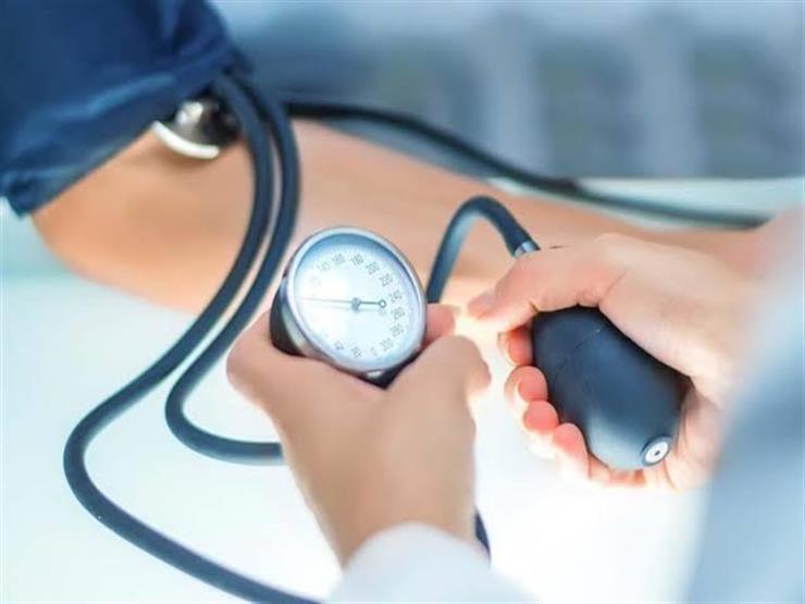 هذه العلامة بأنفاسك تحذر من وصول ضغط الدم إلى مستويات حرجة هذه العلامة بأنفاسك تحذر من وصول ضغط الدم إلى مستويات حرجة