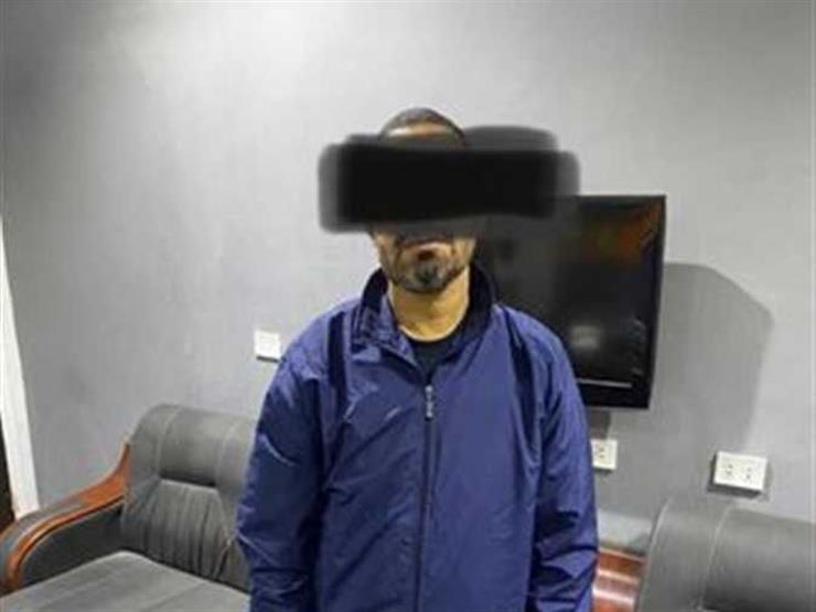 كواليس لقاء "سفاح الجيزة" بوالدته في التحقيقات: "ضحكوا عليك يا ابني" كواليس لقاء "سفاح الجيزة" بوالدته في التحقيقات: "ضحكوا عليك يا ابني"