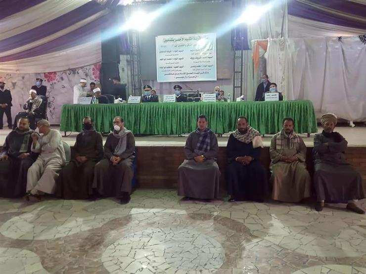 بعد مقتل طفل وإصابة 4 أشخاص.. إنهاء خصومة ثأرية بين عائلتين في قنا بعد مقتل طفل وإصابة 4 أشخاص.. إنهاء خصومة ثأرية بين عائلتين في قنا