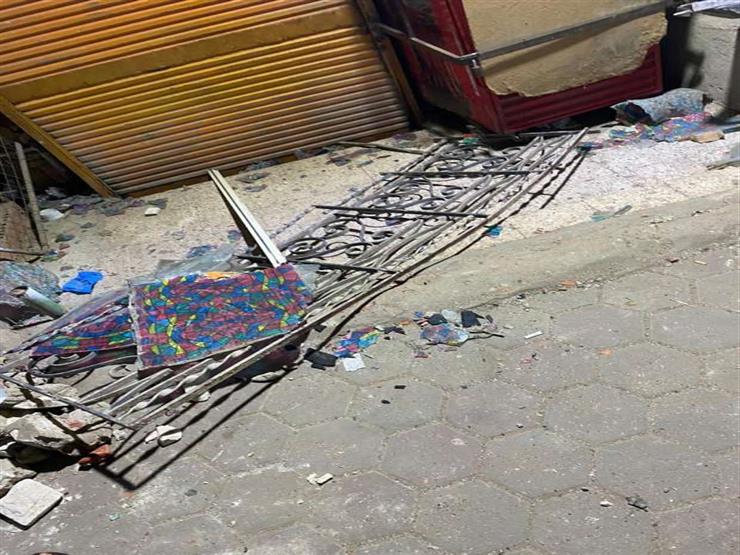 النيابة تنتدب المعمل الجنائي لفحص موقع انفجار "ماسورة غاز" بالمعادي النيابة تنتدب المعمل الجنائي لفحص موقع انفجار "ماسورة غاز" بالمعادي