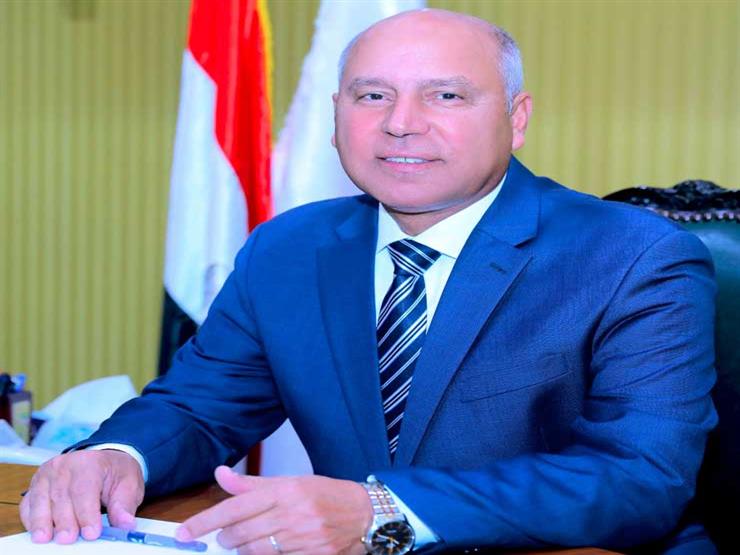 وزير النقل: مصر لديها الخبرات العالية والكفاءات لتصنيع مكونات السكة الحديد