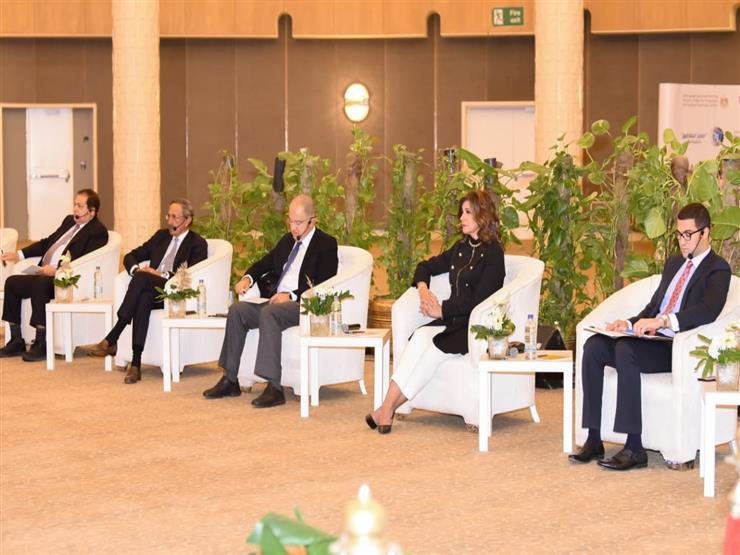 انطلاق أول ندوة افتراضية في إطار فعاليات "مصر تستطيع بالصناعة" انطلاق أول ندوة افتراضية في إطار فعاليات "مصر تستطيع بالصناعة"