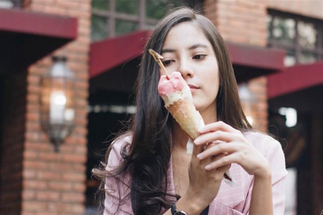 تناول الحلوى عند الشعور بالقلق