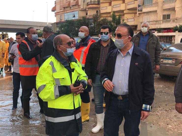 محافظ الإسكندرية: تعاملنا مع الأمطار الغزيرة ولم يتوقف أي طريق رئيسي 