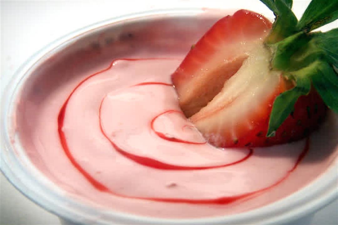 الزبادي المنكه