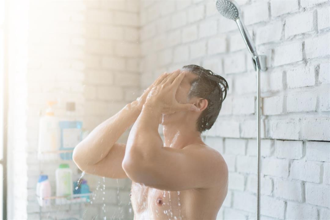 تقلل من فوائده.. 5 عادات خاطئة تجنبها عند الاستحمام