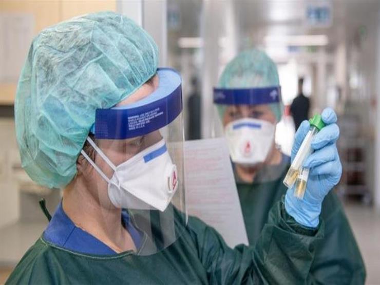 فاوتشي يحذر من "طفرة كبيرة" في انتشار كورونا بالولايات المتحدة فاوتشي يحذر من "طفرة كبيرة" في انتشار كورونا بالولايات المتحدة