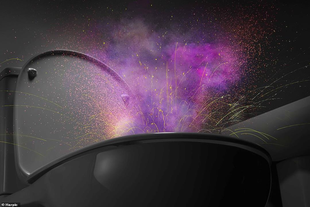 35201834-8910151-image-a-59_1604424825401