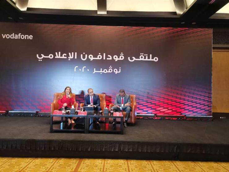 رئيس فودافون مصر: سداد ثمن الترددات الجديدة على 3 سنوات وتمويلها ذاتيا رئيس فودافون مصر: سداد ثمن الترددات الجديدة على 3 سنوات وتمويلها ذاتيا