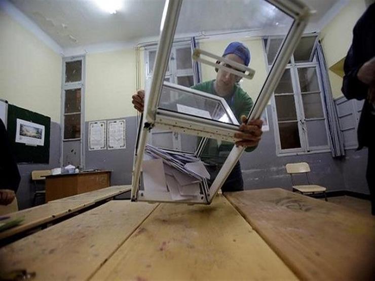 حصر أولي بلجنة 117 بالسويس.. حسن عيد 155 صوتاً ويليه طارق متولي حصر أولي بلجنة 117 بالسويس.. حسن عيد 155 صوتاً ويليه طارق متولي