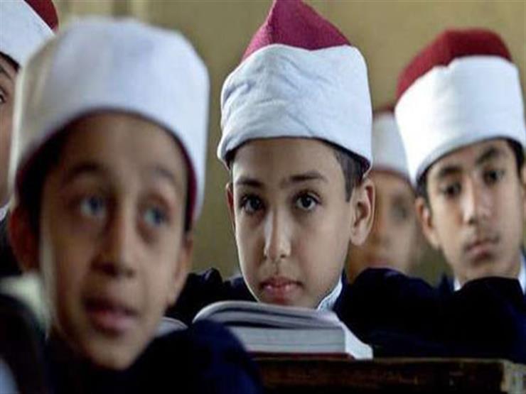 "بسكويت بالعجوة".. وجبات تغذية لطلاب المعاهد الأزهرية في الأقصر "بسكويت بالعجوة".. وجبات تغذية لطلاب المعاهد الأزهرية في الأقصر