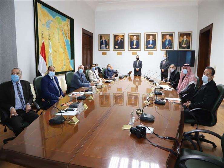 وزير الزراعة: "صحة الحيوان" اعتمدت 14 منطقة خالية من إنفلونزا الطيور في مصر وزير الزراعة: "صحة الحيوان" اعتمدت 14 منطقة خالية من إنفلونزا الطيور في مصر