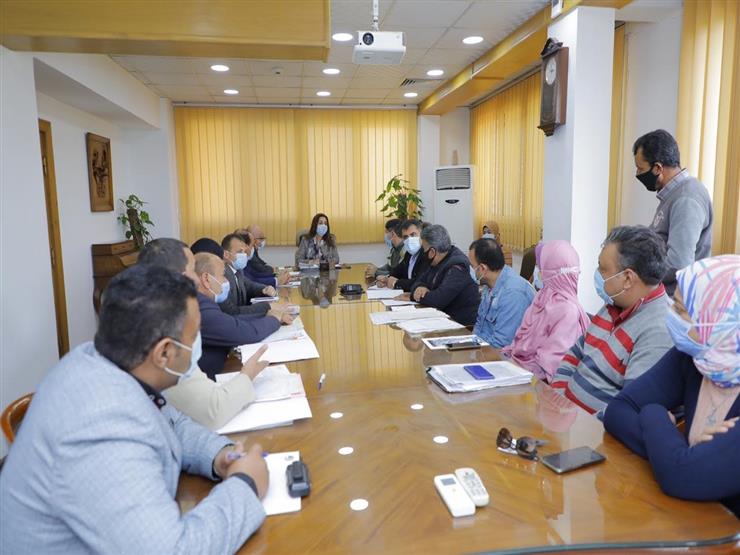 محافظ دمياط تبحث آليات تطوير محطة "شرق الدلتا" محافظ دمياط تبحث آليات تطوير محطة "شرق الدلتا"