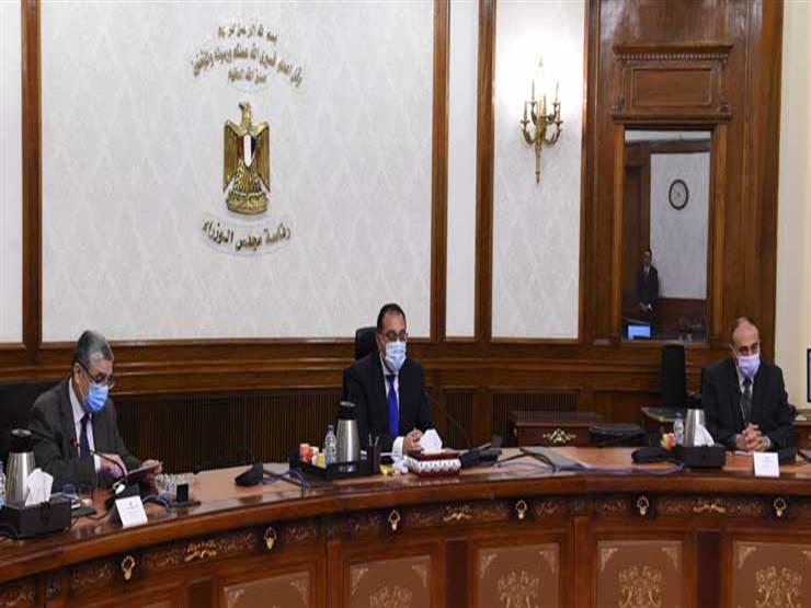 توجيه عاجل من رئيس الوزراء بشأن تخفيض أعداد العاملين لمواجهة كورونا توجيه عاجل من رئيس الوزراء بشأن تخفيض أعداد العاملين لمواجهة كورونا