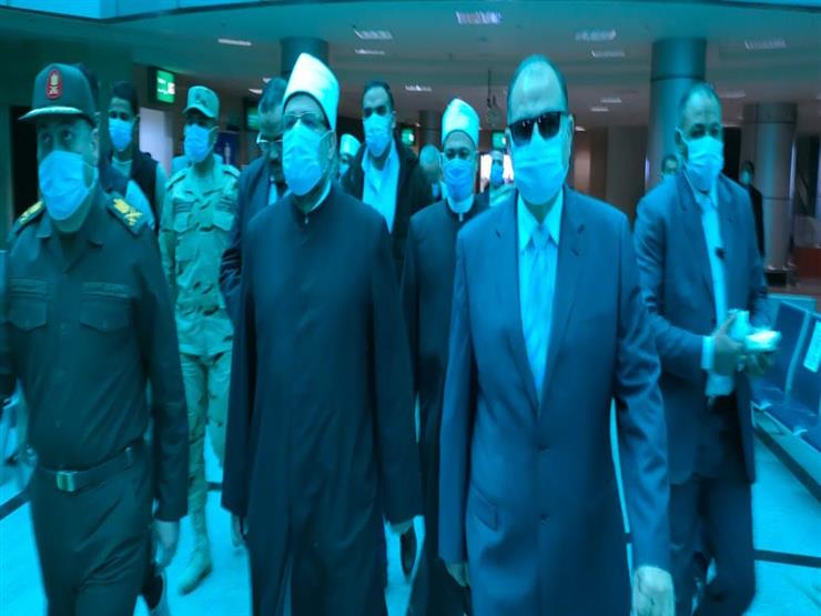 وزير الأوقاف يصل أسيوط لافتتاح مسجدين بديروط وزير الأوقاف يصل أسيوط لافتتاح مسجدين بديروط