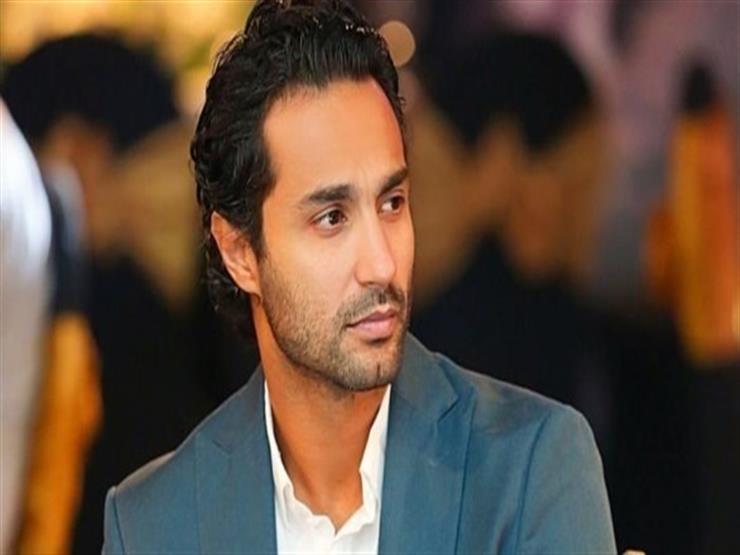 على طريقة "التاسعة يا أهلي".. كريم فهمي يحتفل بعيد ميلاده عبر "إنستجرام" على طريقة "التاسعة يا أهلي".. كريم فهمي يحتفل بعيد ميلاده عبر "إنستجرام"