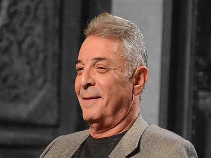هكذا رد محمود حميدة على سؤال: "هو أنت بتاع ستات؟" (فيديو) هكذا رد محمود حميدة على سؤال: "هو أنت بتاع ستات؟" (فيديو)